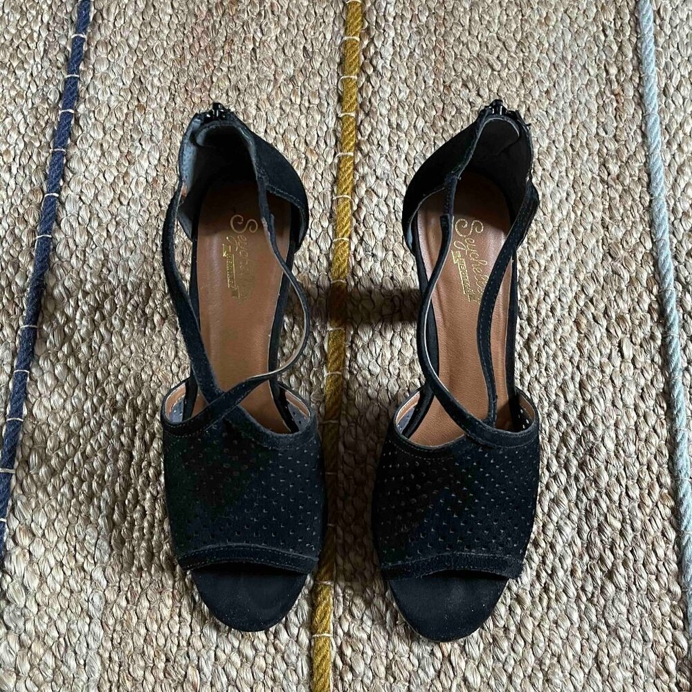 Seychelles Open Toe Black suede heels Size 8